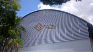 Veneziana Industrial é a Escolha Por Que a Veneziana Industrial é a Escolha Favorita dos Construtores