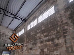 Veneziana Industrial: Performance Superior em Eficiência na Ventilação