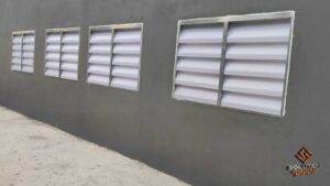 Veneziana Industrial Solução EficazPersonalização para Diferentes Setores