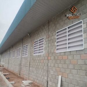 Veneziana Industrial no Seu ProjetoA Escolha Ideal para Eficiência e Estilo