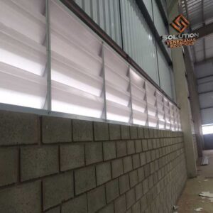 Veneziana Industrial Menos CalorVentilação Natural para um Ambiente Mais Fresco