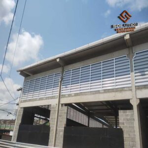 Veneziana Industrial Iluminação CertaIluminação Homogênea e Confortável