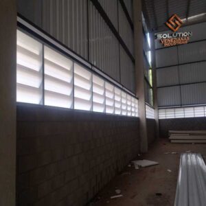 Veneziana Industrial de Alto PadrãoQualidade Superior em Cada Detalhe