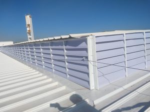 Veneziana Industrial para Lanternim Veneziana Industrial para Lanternim, razões para escolher ventilação natural e resistência industrial