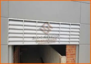 Veneziana Industrial Transmissão Luz Veneziana Industrial Transmissão Luz da Solution em policarbonato alveolar, ideal para iluminação natural eficiente e redução de consumo energético em ambientes industriais.
