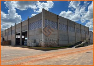 Veneziana Industrial Transmissão Luz - Maximização da Luz Natural: Reduzindo Custos e Elevando a Produtividade
