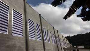 Veneziana Industrial custo benefício para galpões e ambientes industriais, com excelente ventilação natural e economia em longo prazo