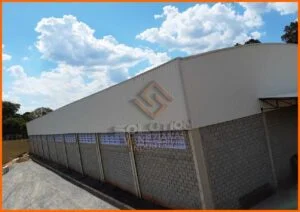 Veneziana Industrial para Galpão Veneziana Industrial para Galpão com ventilação adequada para circulação de ar e conforto térmico industrial