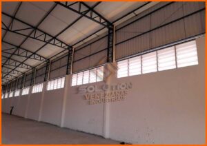 Veneziana Industrial Translúcida Transforme Seu Espaço Versatilidade e Adaptabilidade