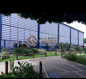Veneziana Industrial PVC Veneziana Industrial de PVC - Variedade de Acabamentos e Estilos