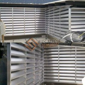 Lanternim Manutenção Lanternim Manutenção regular em estrutura industrial para garantir ventilação eficiente, segurança e longa durabilidade do sistema natural de exaustão