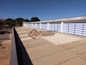Lanternim - Solução Inteligente: Compromisso com o Cliente
