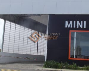 Veneziana Industrial Solução para Todo Clima - Eficiência e Conforto para Todos os Climas