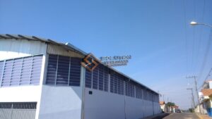 Veneziana Fachada: Combinando Estilo - A Veneziana Industrial Como Elemento Chave na Arquitetura
