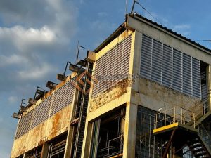 Veneziana Industrial Fachadas - Otimização da Iluminação Natural em galpões industriais com ventilação eficiente e economia de energia