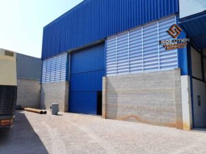 Veneziana Industrial: Solução Robusta com Durabilidade Comprovada