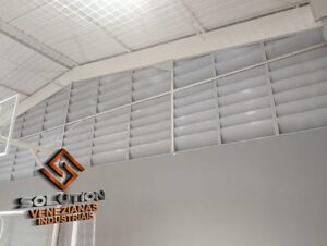 Veneziana Industrial: Funcionalidade Superior e Design Robusto e DurávelVeneziana Industrial: Funcionalidade Superior e Design Robusto e Durável