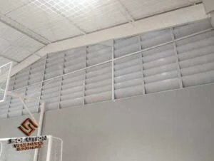 Veneziana Industrial Ambientes Veneziana Industrial Ambientes mais Frescos e Redução da Umidade com ventilação natural