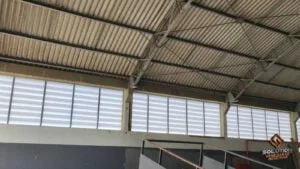 Veneziana Industrial Ótima Iluminação com aproveitamento máximo da luz natural