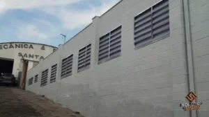 O Design e a Qualidade da Veneziana Industrial Mais Luz Interna