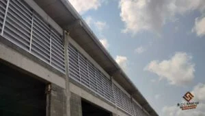 Benefícios Econômicos da Luz Natural com Veneziana Industrial Entrada de Luz