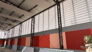 Conforto Térmico e Veneziana Industrial Entrada de Luz para ventilação e iluminação natural