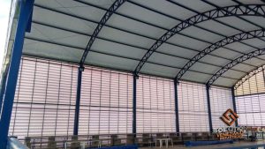 Veneziana Industrial Design Moderno com integração de materiais de qualidade