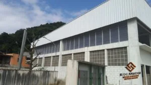 Veneziana Industria Circulação de Ar garantindo ventilação eficiente e benefícios diretos para produção industrial