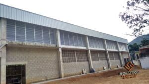 Veneziana Industrial Eficiência CertaEficiência Acústica e Visual