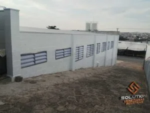 Veneziana Industrial Climas Tropicais Veneziana Industrial Climas Tropicais com foco em eficiência energética e sustentabilidade
