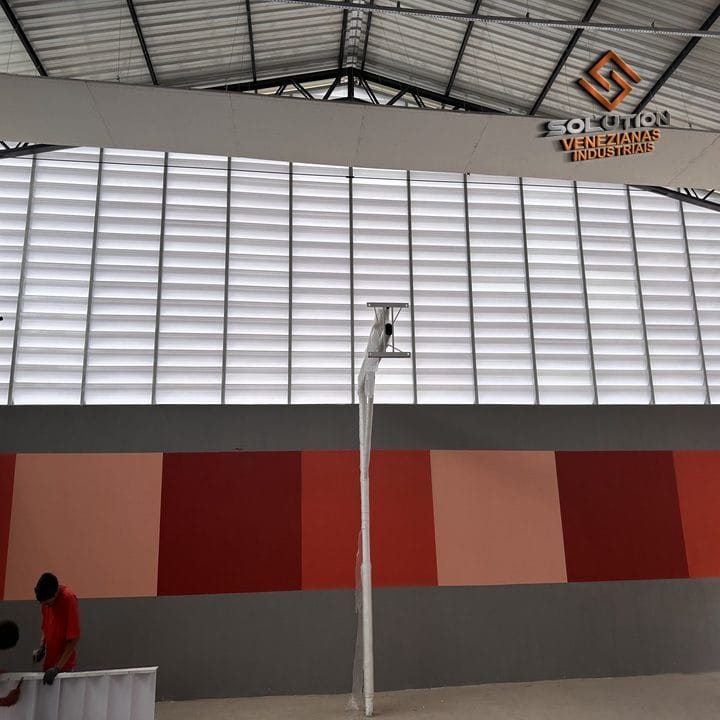 veneziana industrial fácil manutenção