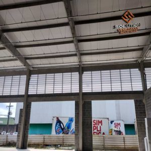 Veneziana Industrial Mais Fluxo de Ar Sua adaptação aos projetos industriais