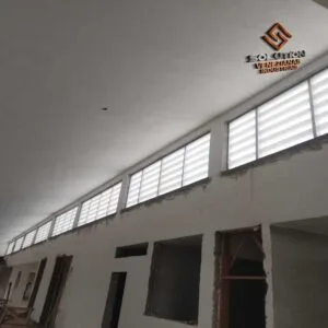 Veneziana Industrial Ar Contínuo Veneziana Industrial Ar Contínuo para preservação de equipamentos e ventilação constante