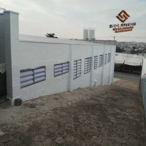 Veneziana Industrial Eficaz e Moderna Veneziana Industrial Eficaz e Moderna com design inovador para ventilação e iluminação industrial