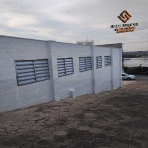 Veneziana Industrial Materiais de 1ºCombinação de Materiais para Máximo Desempenho