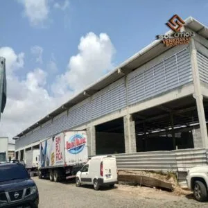 Venezianas Industriais de QualidadeProcesso de Fabricação Rigoroso, Garantindo Durabilidade