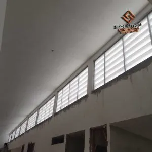 Venezianas Industriais Sua Qualidade Venezianas Industriais Sua Qualidade em Destaque com ventilação e durabilidade