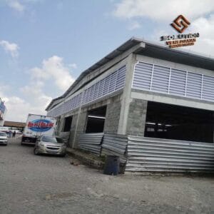 Venezianas Industriais Luz NaturalEficiência e Sustentabilidade para sua Indústria