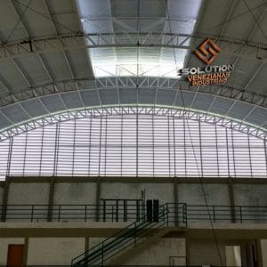 Veneziana Industrial Para Renova o Ar, solução para ventilação e qualidade do ar em ambientes industriais
