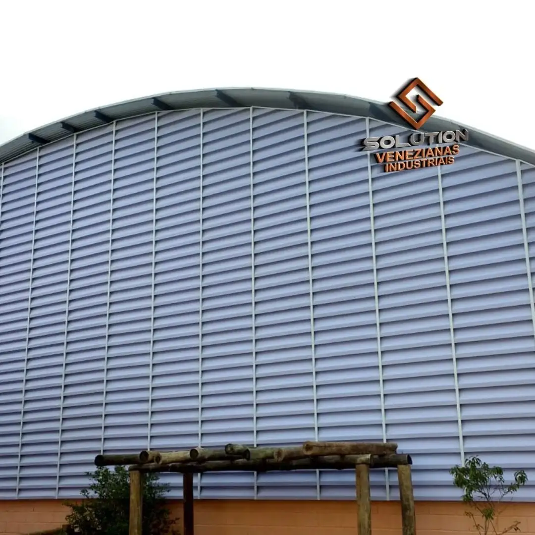 Veneziana Industrial Para Renova o Ar
