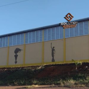 Veneziana Industrial Mais Ar Natural com conforto e ventilação contínua