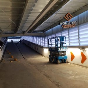 Veneziana Industrial Conforto Interno com sustentabilidade e ventilação natural