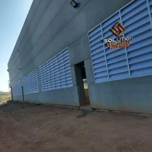 Por Que Escolher a Veneziana Industrial Ótima em Galpões da Solution Por que escolher a Veneziana Industrial ótima em galpões da Solution