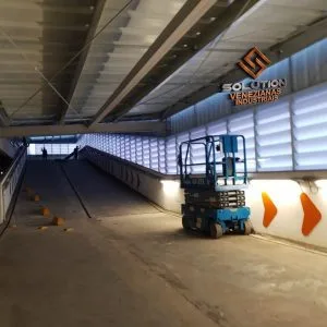 Veneziana Industrial Na Sua Indústria Veneziana Industrial Na Sua Indústria para ventilação e conforto térmico