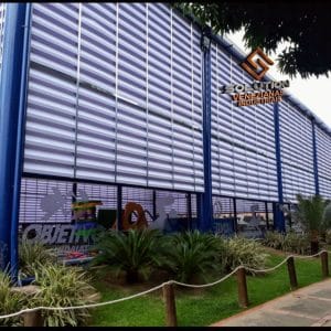 Como a Veneziana Industrial Para Ar Fresco Melhora o Conforto Térmico no Dia a Dia Como a Veneziana Industrial Para Ar FrescoMelhora o Conforto Térmico no Dia a Dia