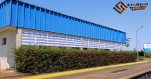 Veneziana Industrial Luz Eficiente para iluminação natural e produtividade industrial